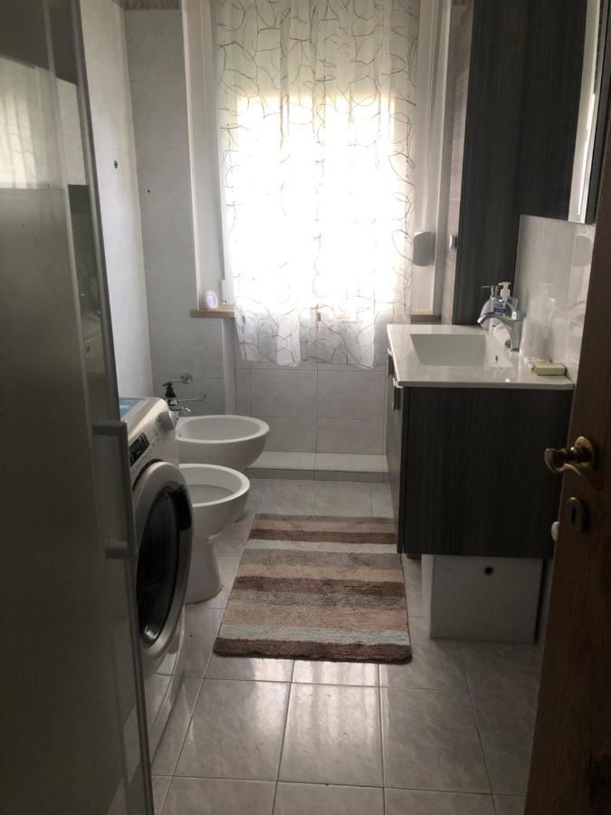 Casa Di Max - Private Room In Apartment With Shared Bathroom Free Parking Bolzano Bagian luar foto